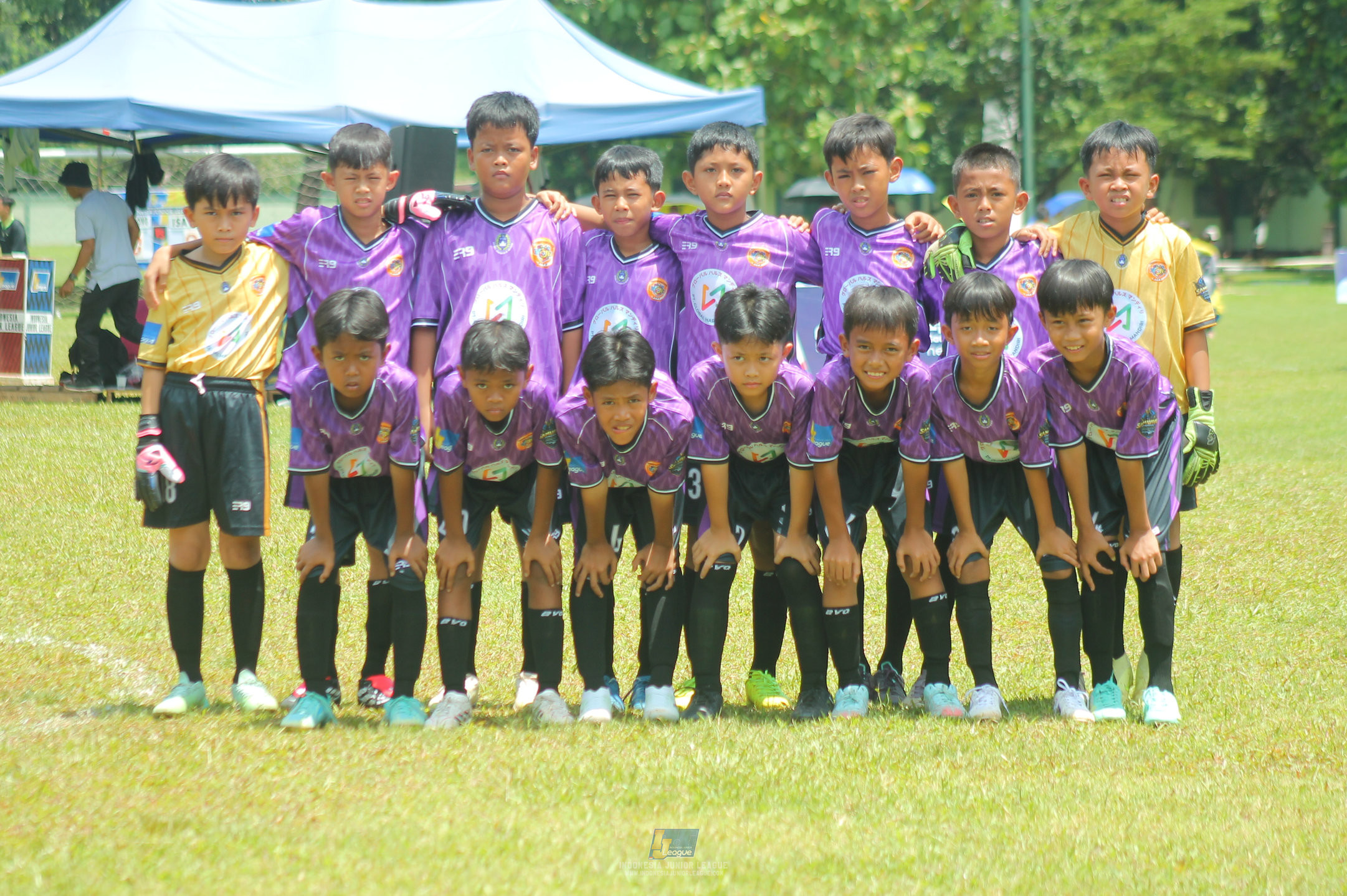 ijl u11 120426 farama fc vs grand young kids