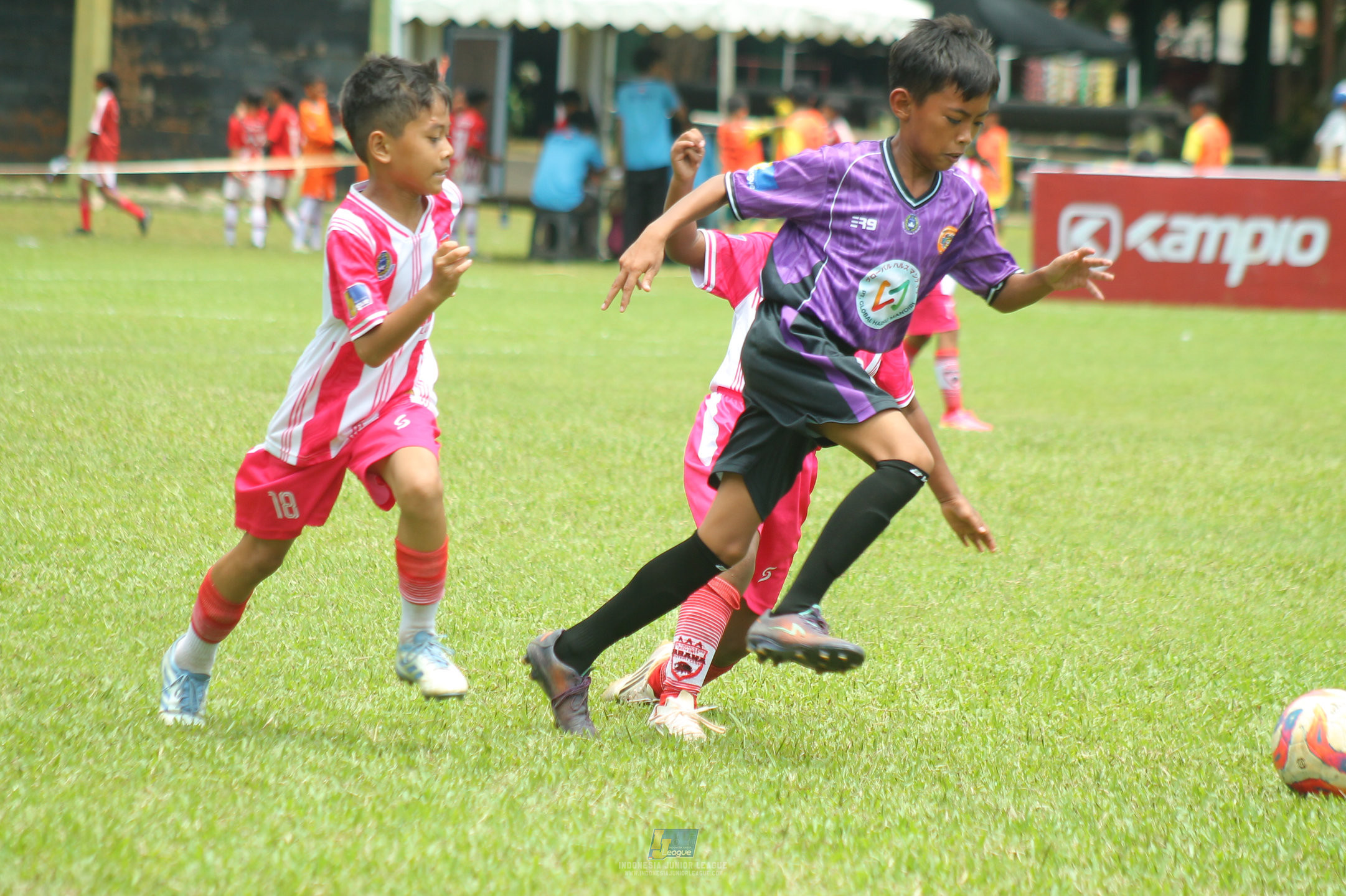 ijl u11 120426 farama fc vs grand young kids