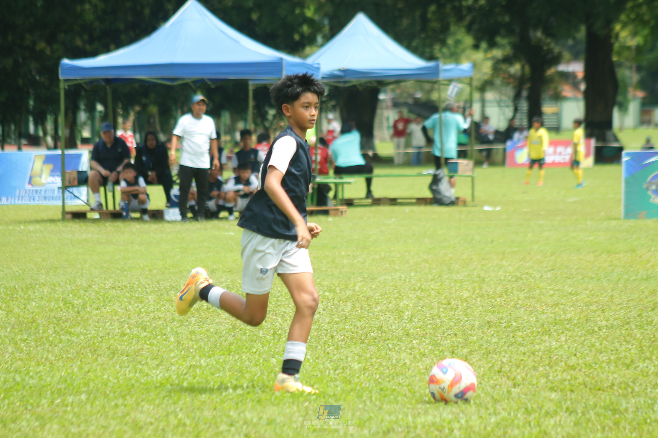 ijl u11 120426 fff academy blue vs astam