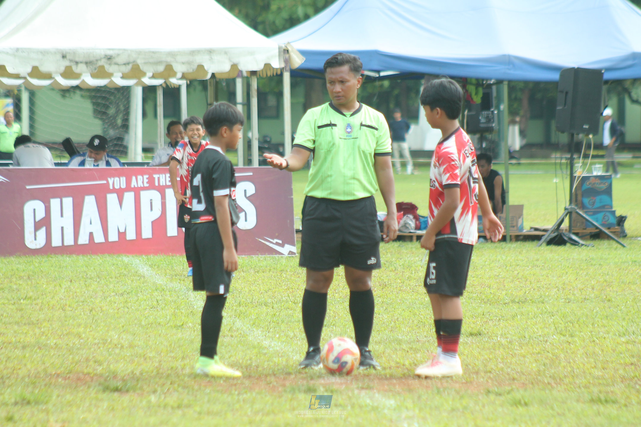 ijl u11 120426 jips soccer vs diklat paku jaya