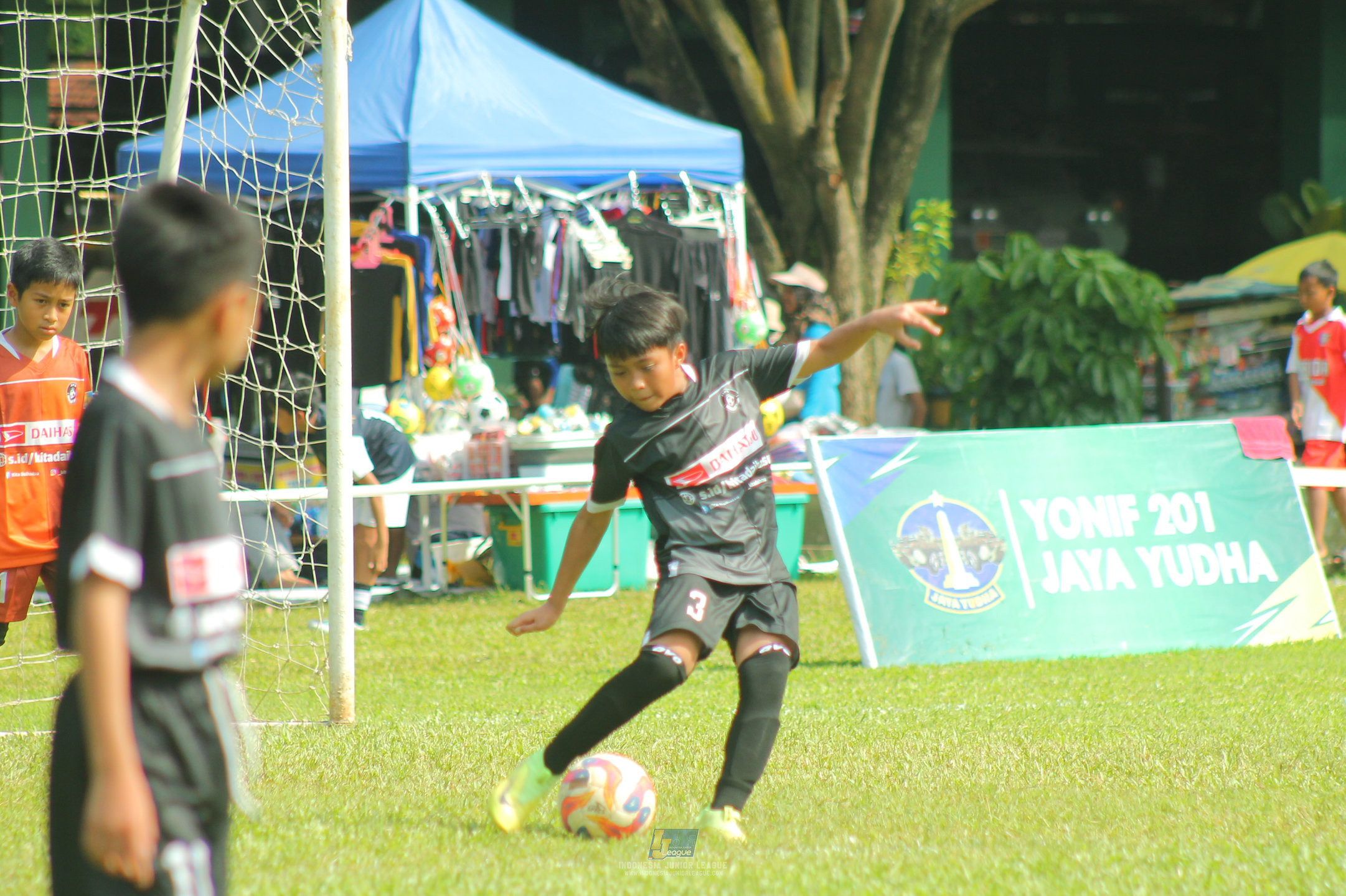 ijl u11 120426 jips soccer vs diklat paku jaya