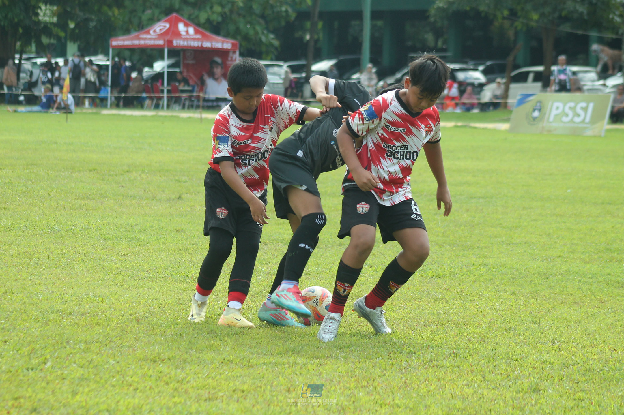 ijl u11 120426 jips soccer vs diklat paku jaya
