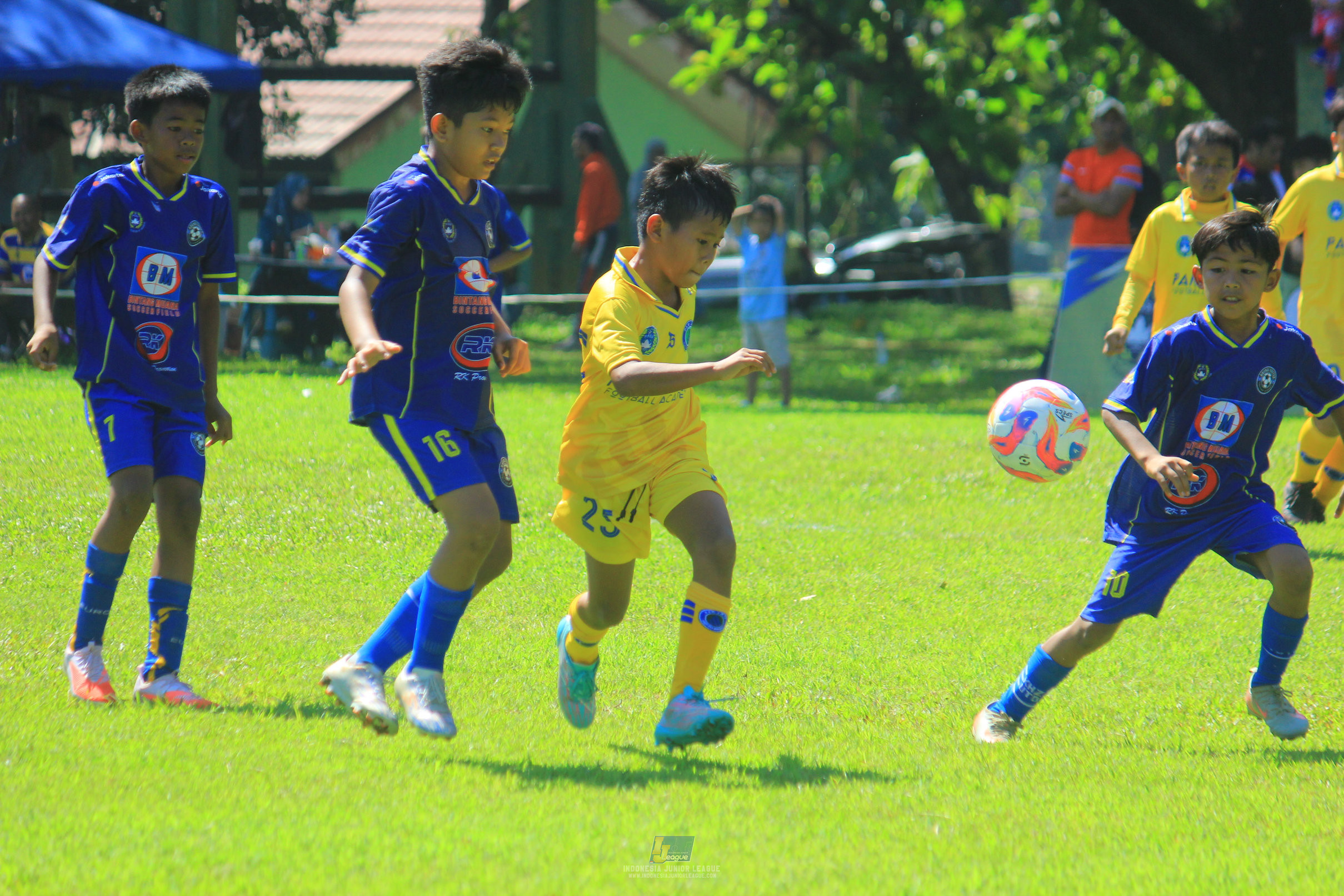 ijl u11 120426 kenzie united vs pam jaya fa