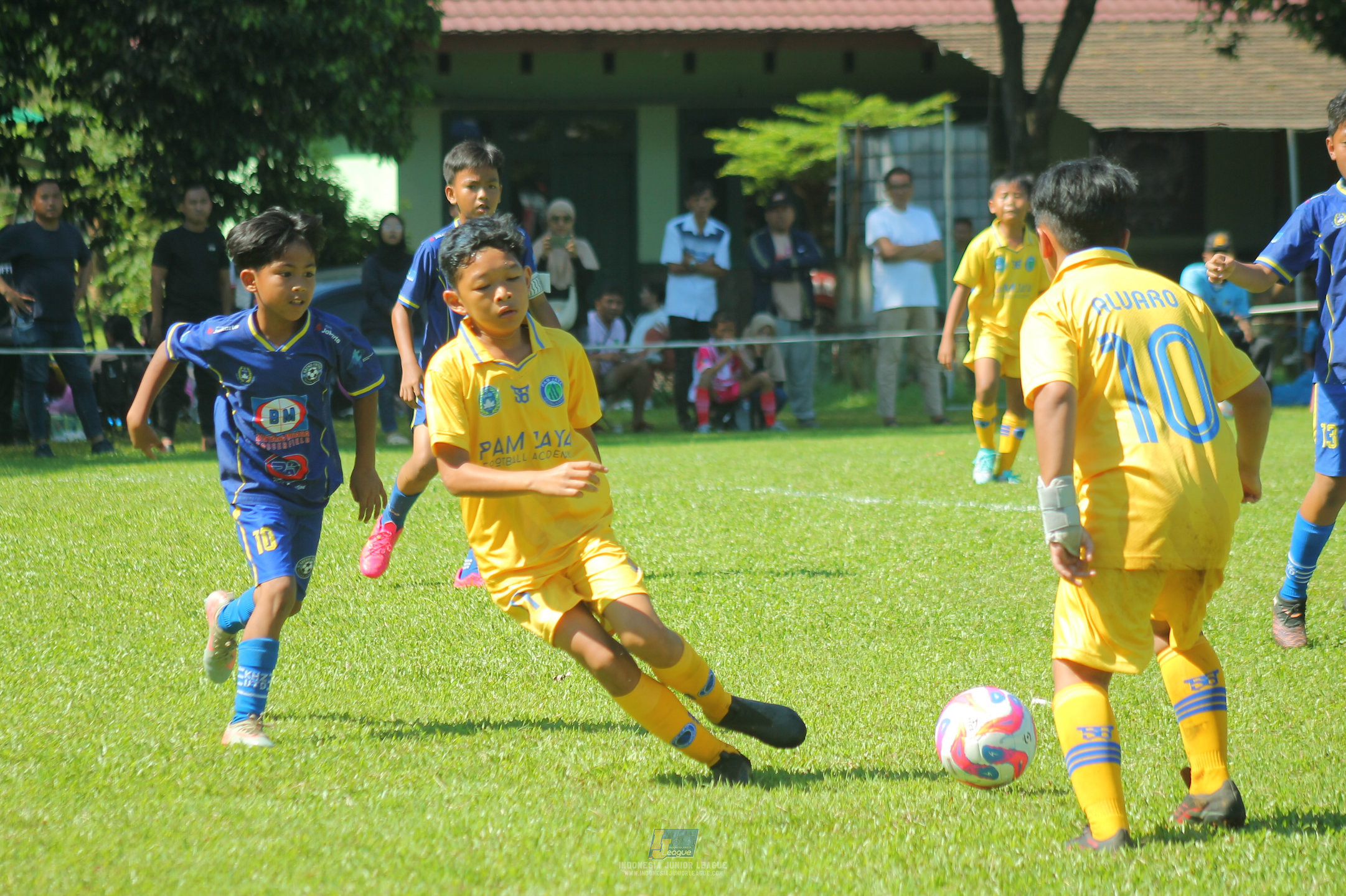 ijl u11 120426 kenzie united vs pam jaya fa