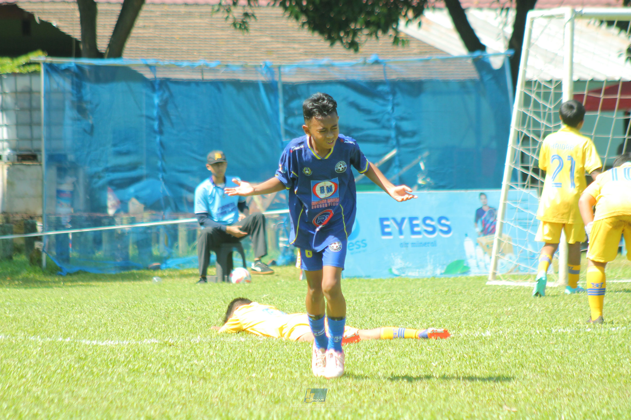 ijl u11 120426 kenzie united vs pam jaya fa