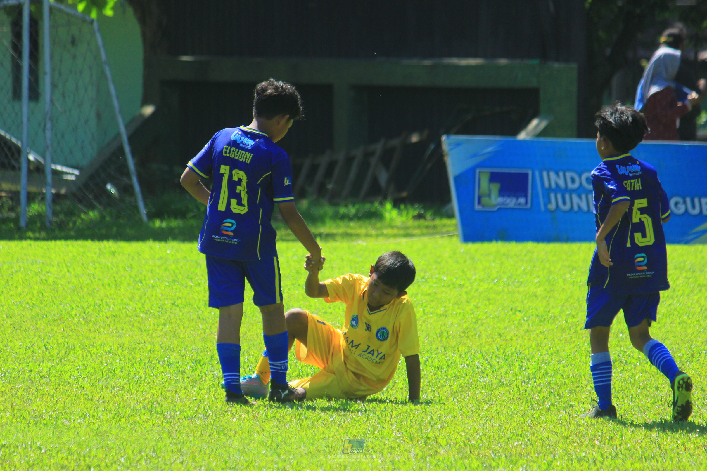 ijl u11 120426 kenzie united vs pam jaya fa