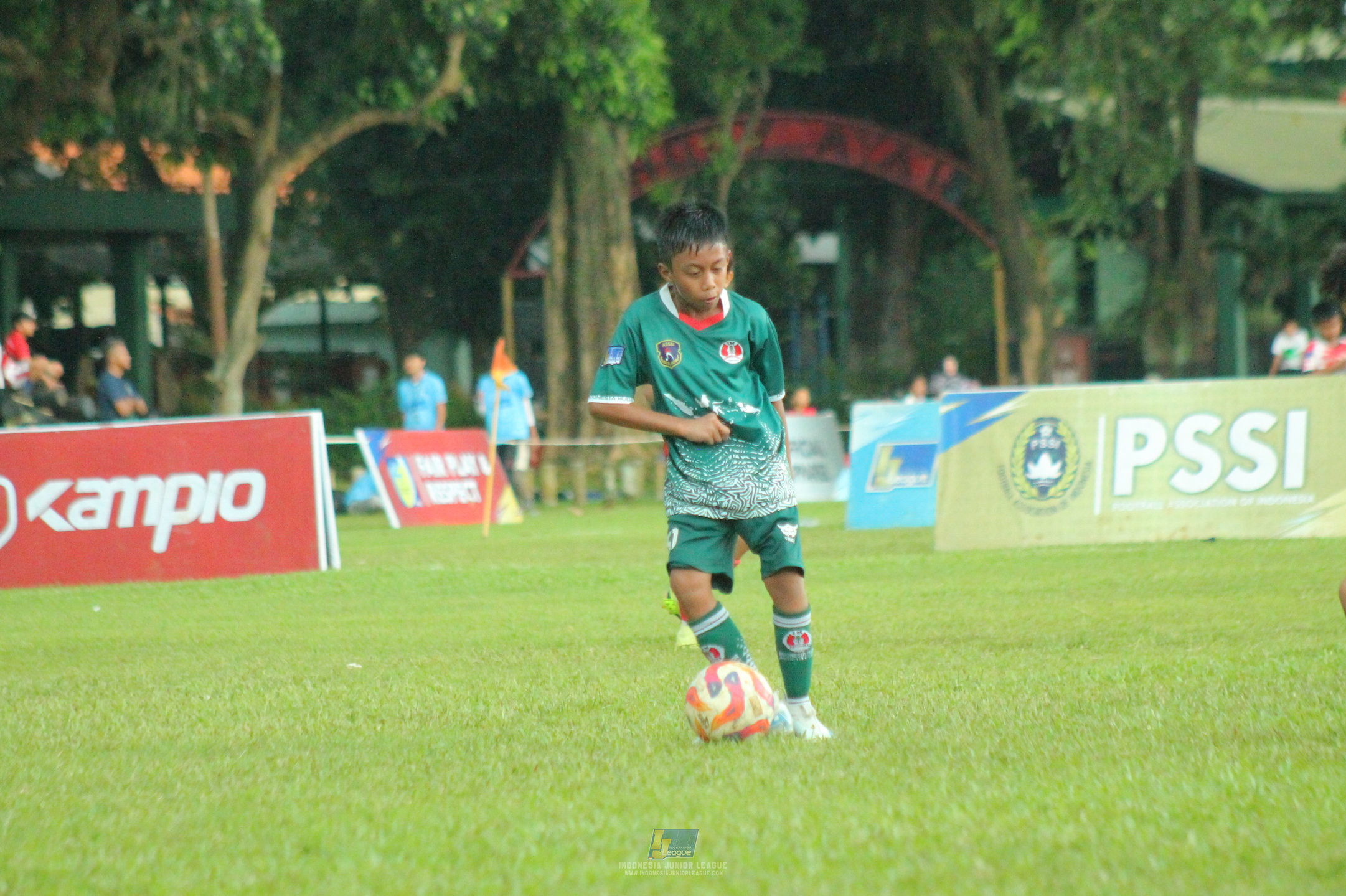 ijl u11 120426 kids soccer family vs indonesia muda utara