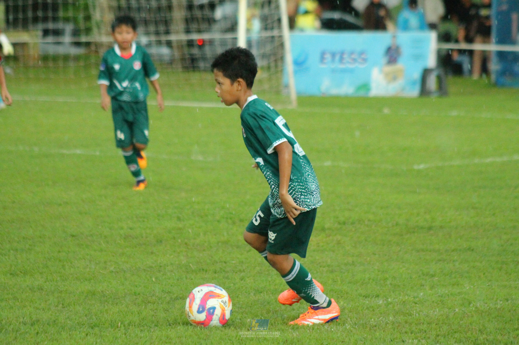 ijl u11 120426 kids soccer family vs indonesia muda utara