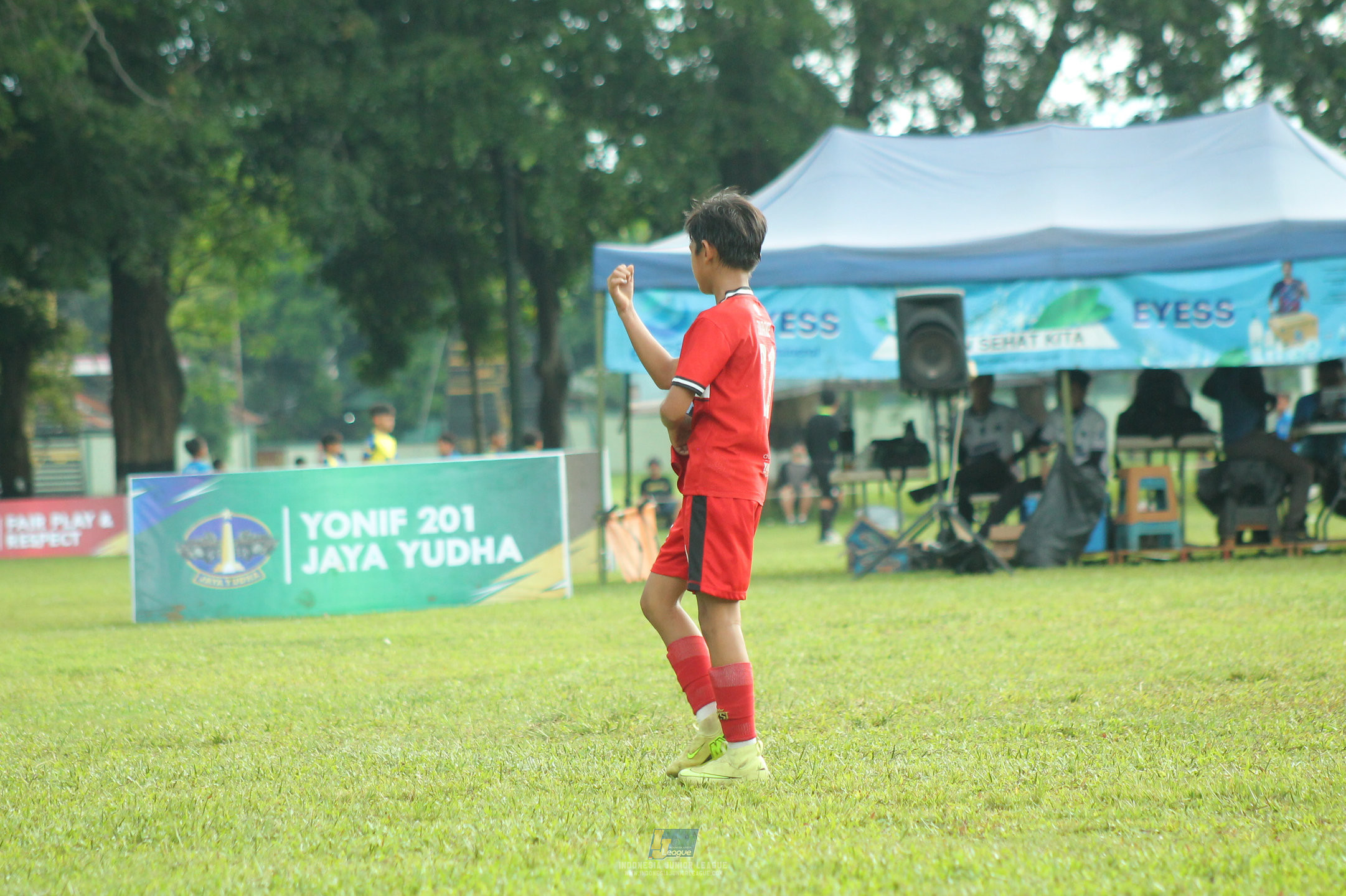 ijl u11 120426 kids soccer family vs indonesia muda utara