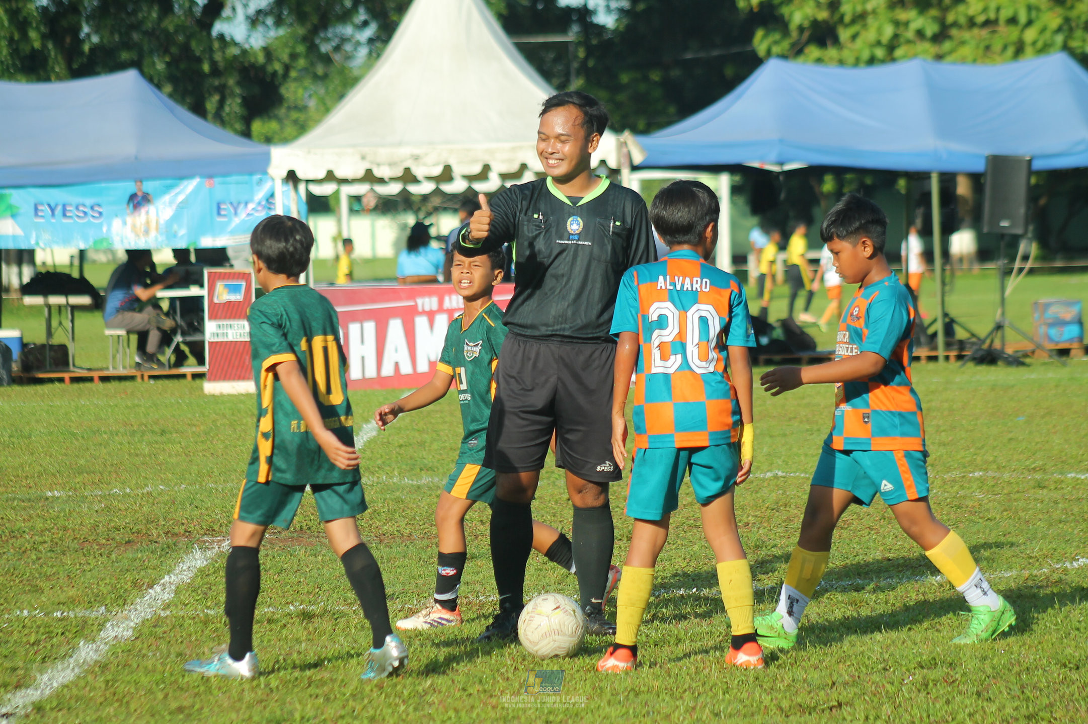 ijl u11 120426 newland fa vs jakarta academy soccer