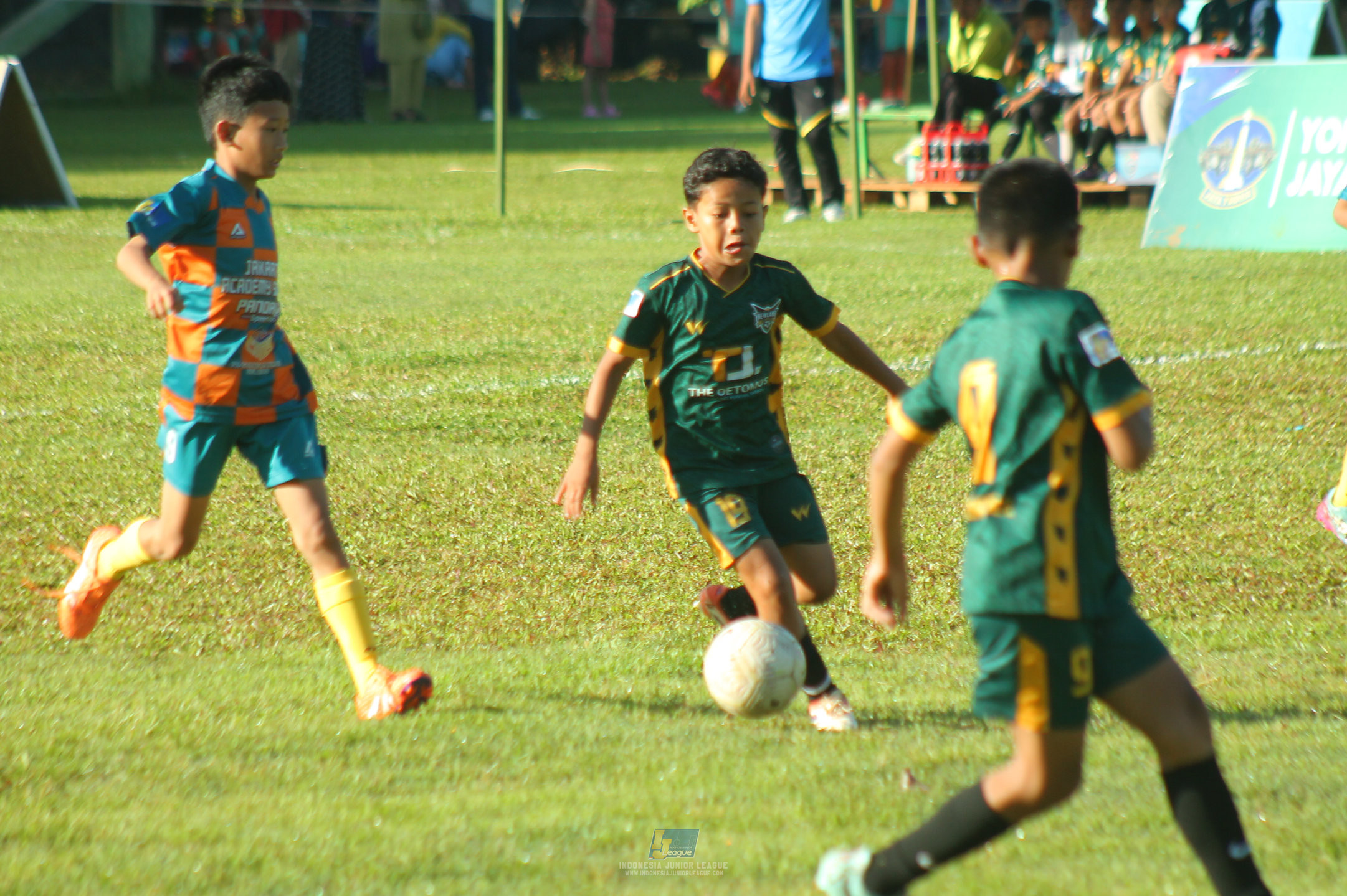 ijl u11 120426 newland fa vs jakarta academy soccer