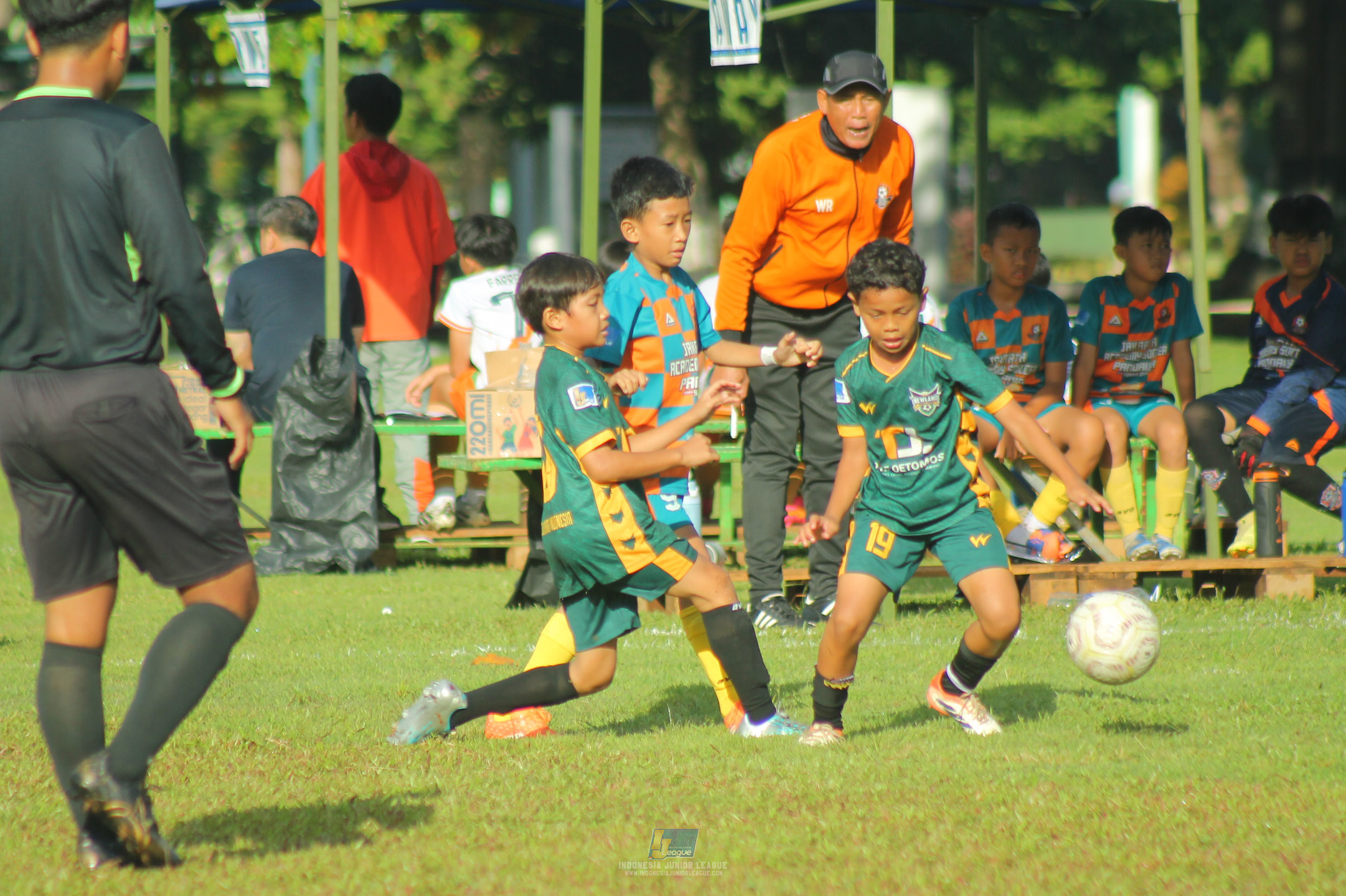 ijl u11 120426 newland fa vs jakarta academy soccer