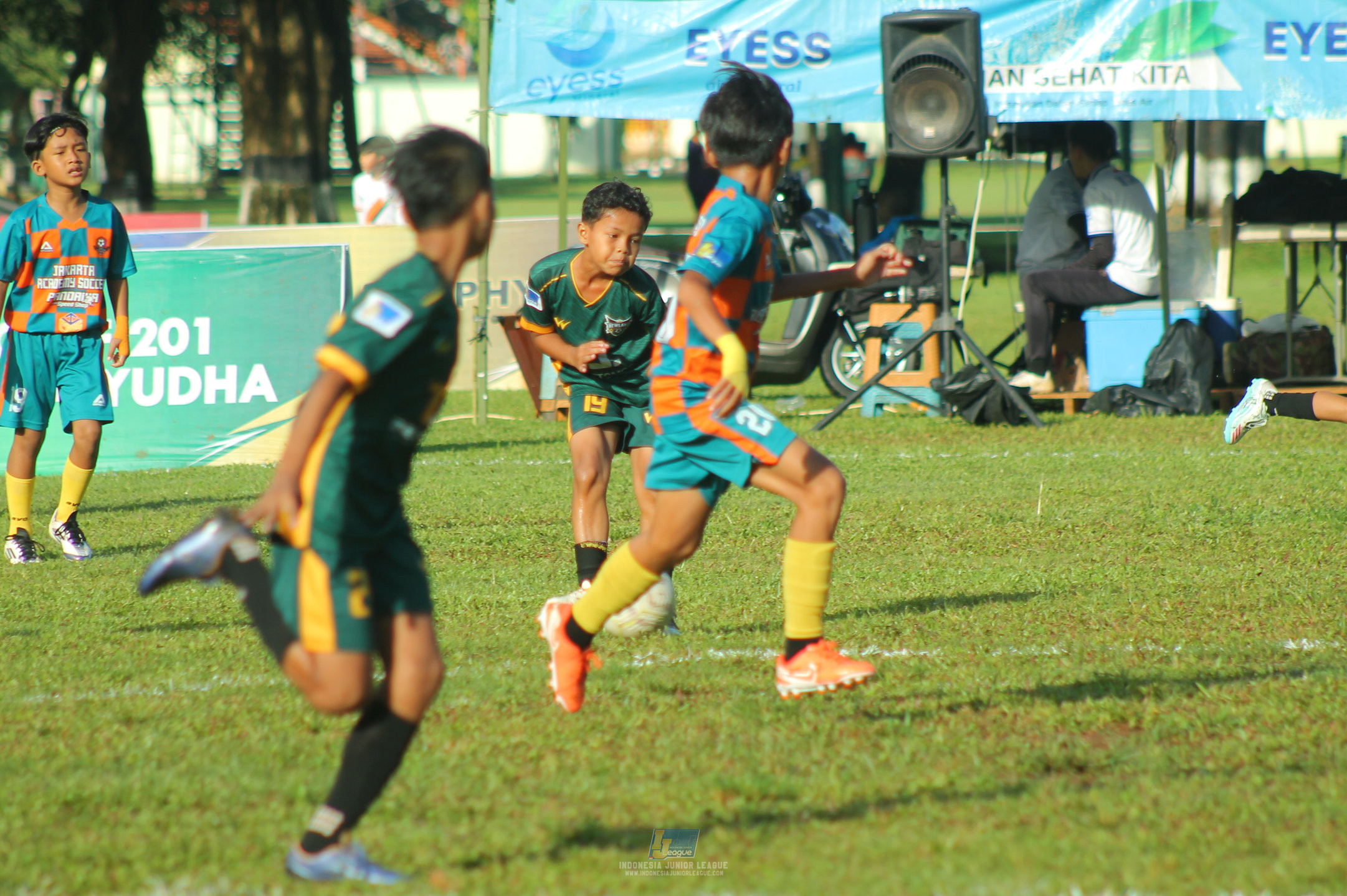 ijl u11 120426 newland fa vs jakarta academy soccer