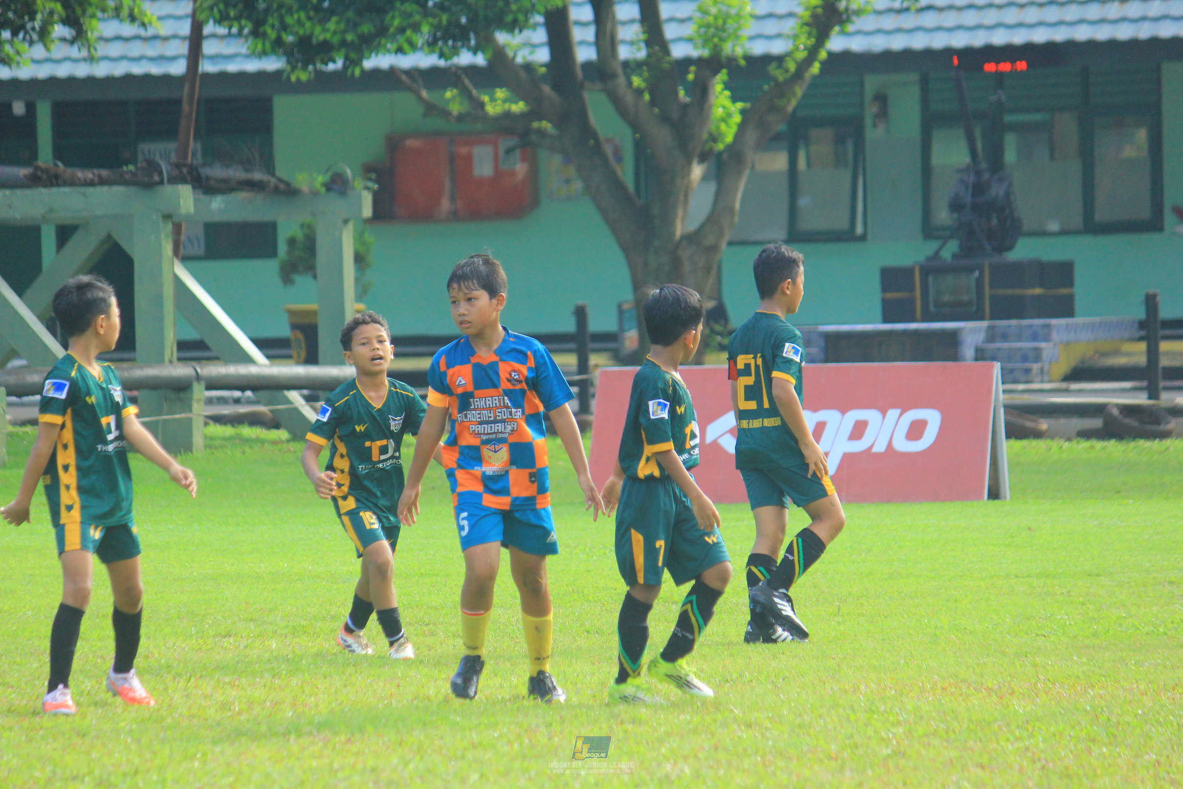 ijl u11 120426 newland fa vs jakarta academy soccer