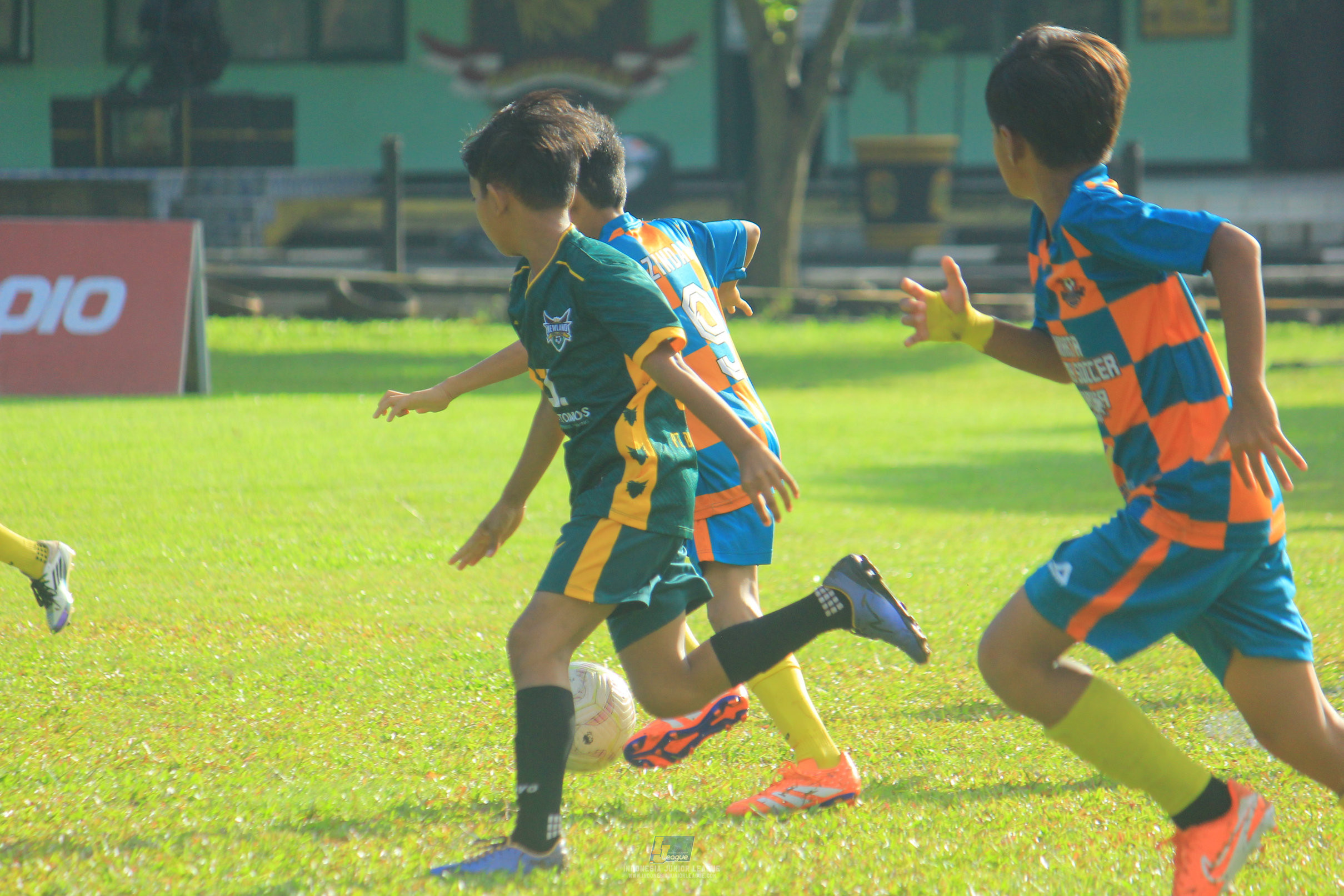 ijl u11 120426 newland fa vs jakarta academy soccer