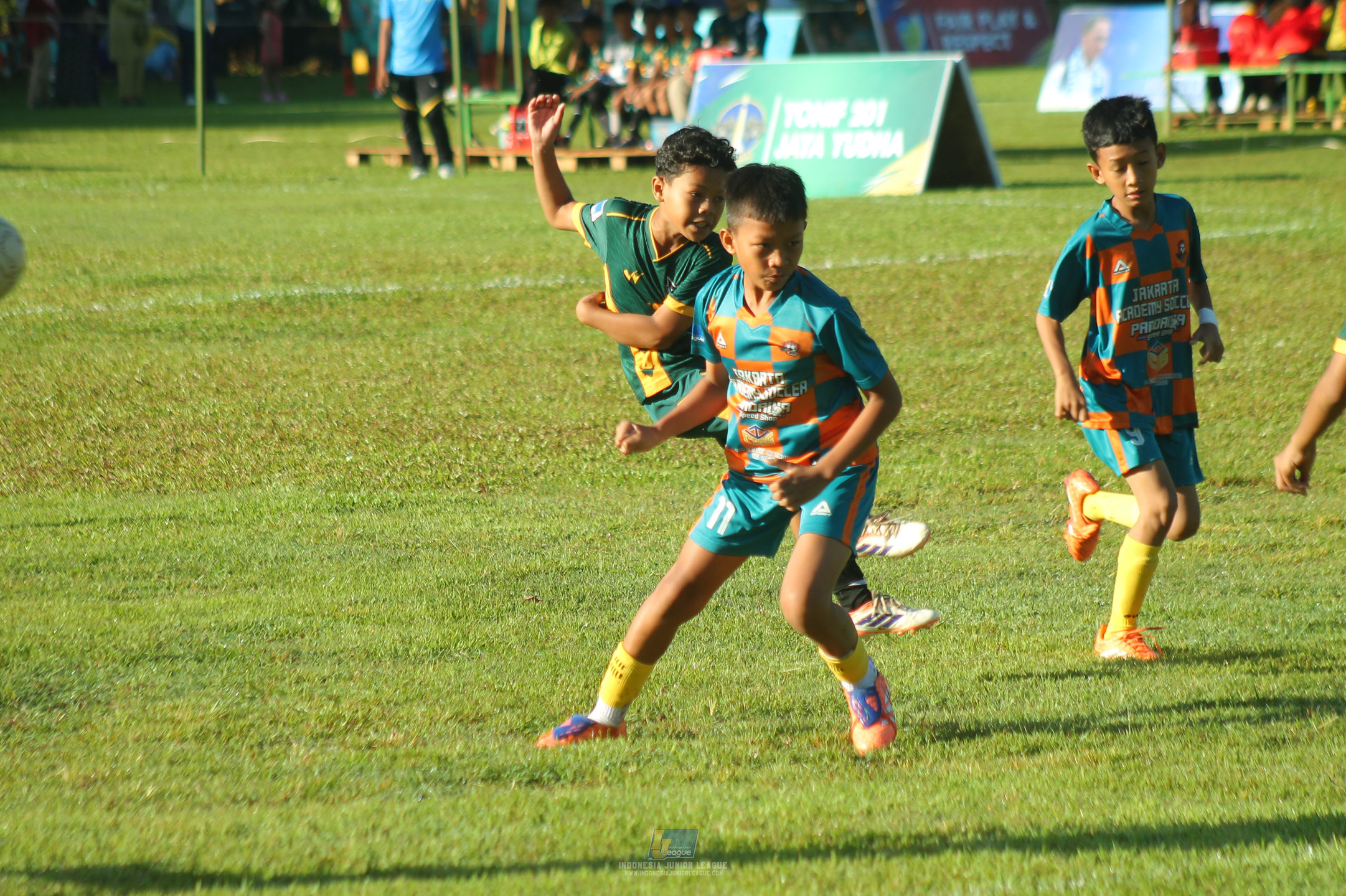 ijl u11 120426 newland fa vs jakarta academy soccer