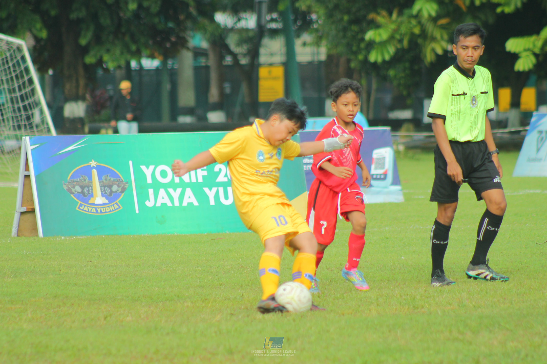 ijl u11 120426 pam jaya fa vs serpong city soccer school