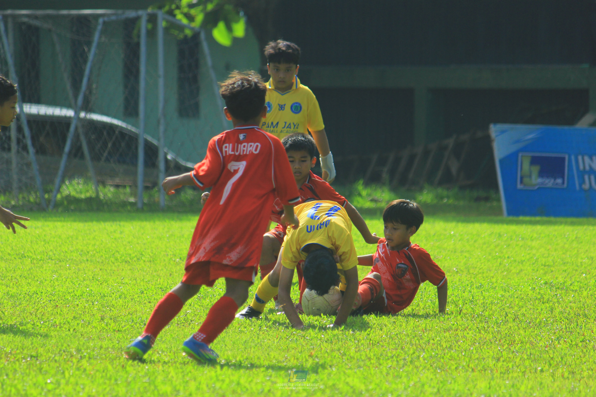 ijl u11 120426 pam jaya fa vs serpong city soccer school