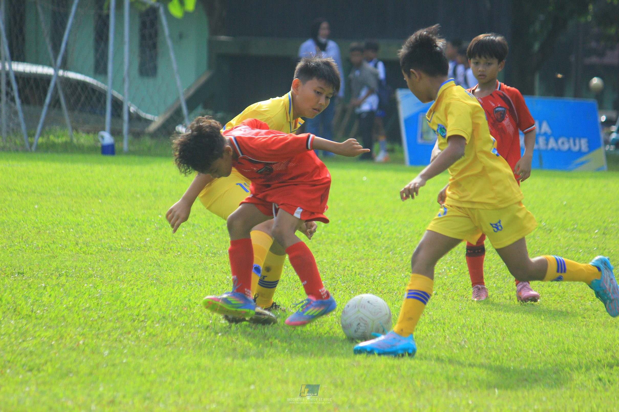 ijl u11 120426 pam jaya fa vs serpong city soccer school