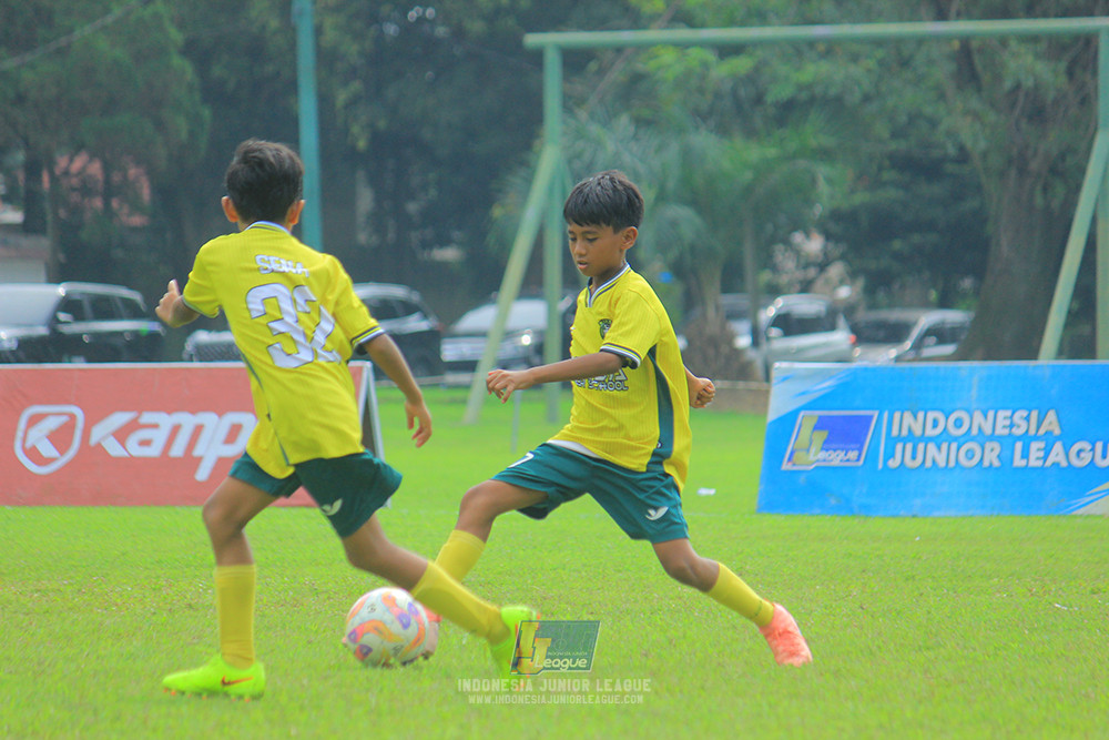ijl u11 170526 maesa pararaider white vs brazillian ss senayan