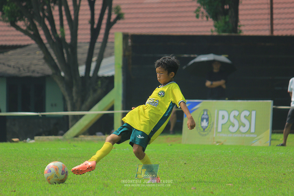 ijl u11 170526 maesa pararaider white vs brazillian ss senayan
