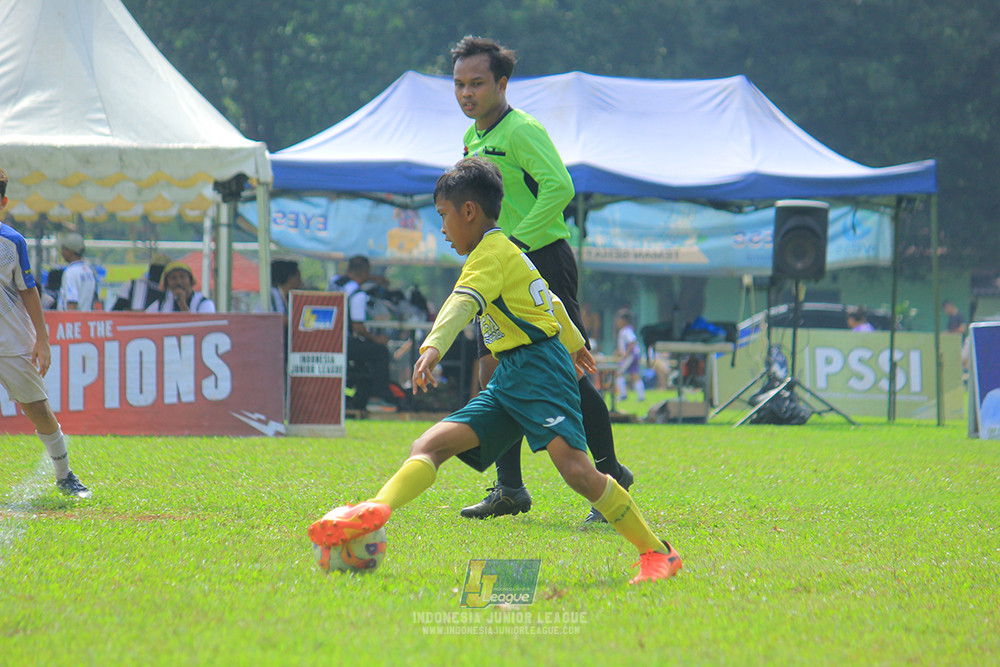ijl u11 170526 maesa pararaider white vs brazillian ss senayan