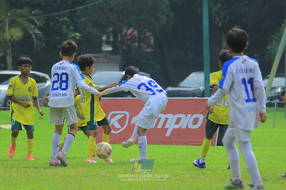 ijl u11 170526 maesa pararaider white vs brazillian ss senayan