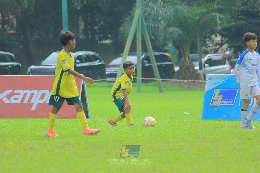 ijl u11 170526 maesa pararaider white vs brazillian ss senayan