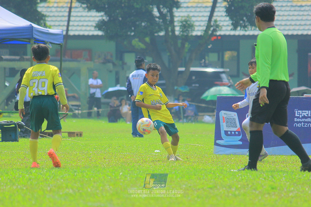 ijl u11 170526 maesa pararaider white vs brazillian ss senayan