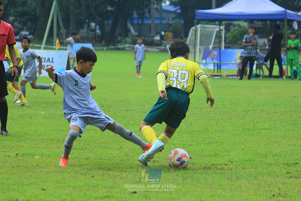 ijl u11 190426 asia football school vs maesa pararaider white