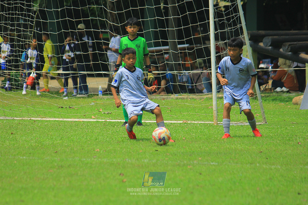 ijl u11 190426 asia football school vs maesa pararaider white