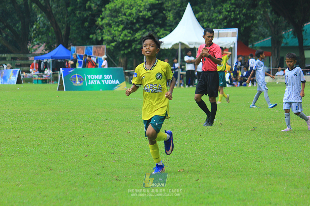 ijl u11 190426 asia football school vs maesa pararaider white
