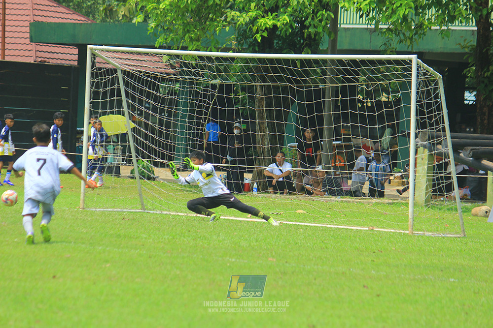 ijl u11 190426 asia football school vs maesa pararaider white