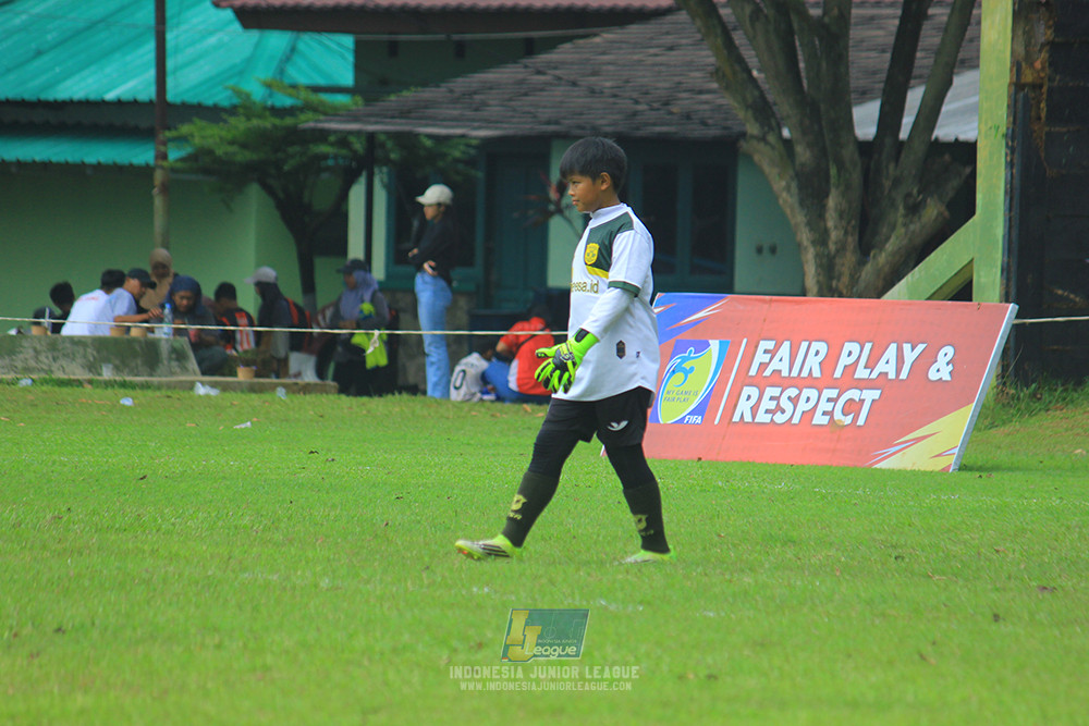 ijl u11 190426 asia football school vs maesa pararaider white