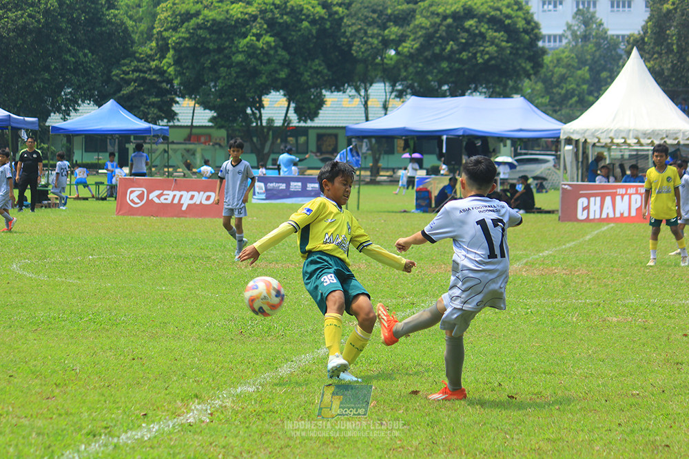 ijl u11 190426 asia football school vs maesa pararaider white