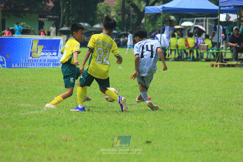 ijl u11 190426 asia football school vs maesa pararaider white