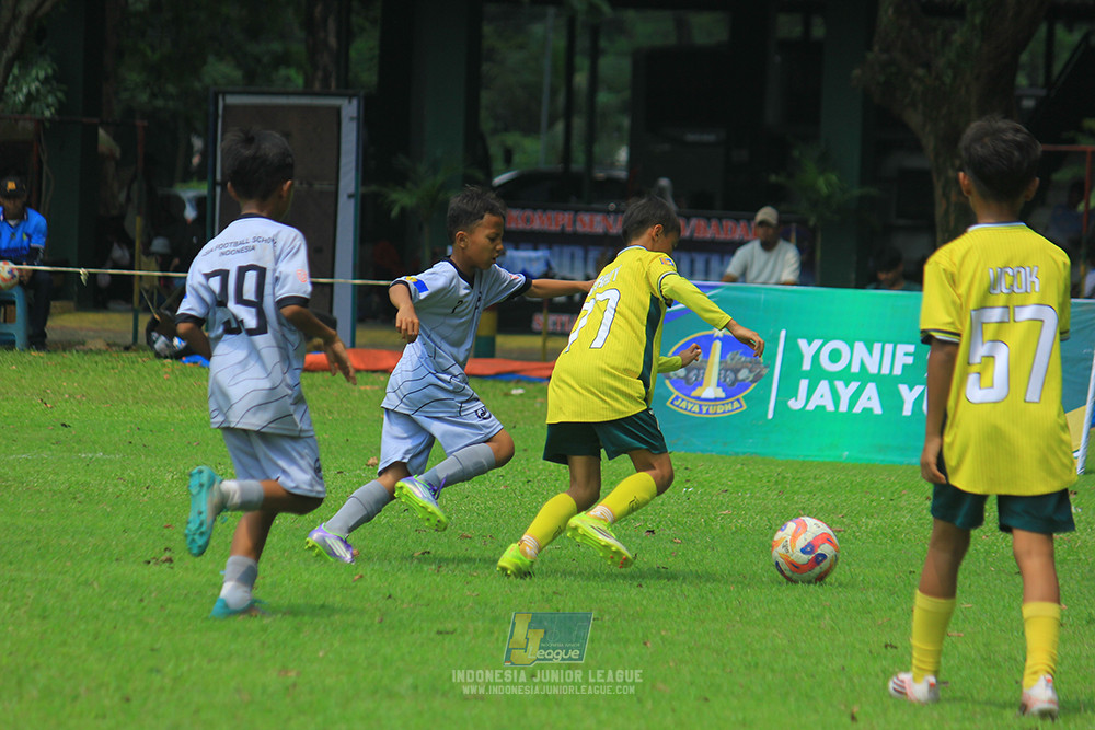 ijl u11 190426 asia football school vs maesa pararaider white
