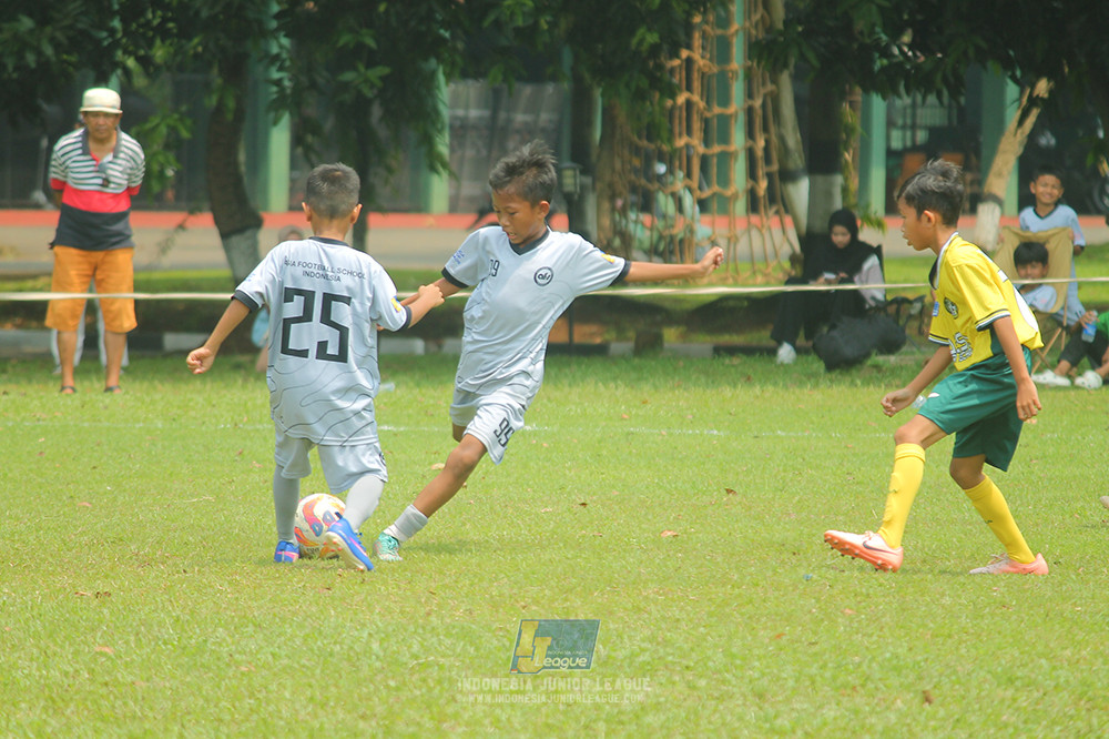 ijl u11 190426 asia football school vs maesa pararaider white
