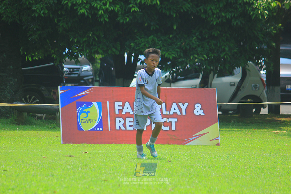 ijl u11 190426 asia football school vs maesa pararaider white