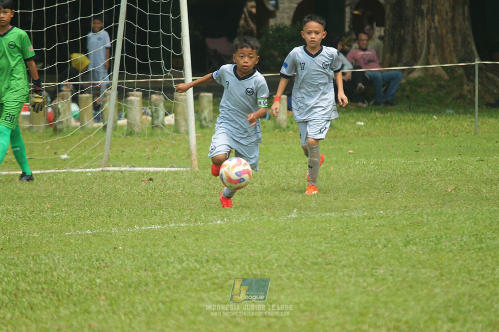ijl u11 190426 asia football school vs maesa pararaider white