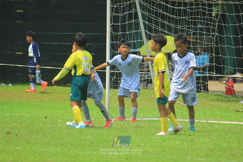 ijl u11 190426 asia football school vs maesa pararaider white