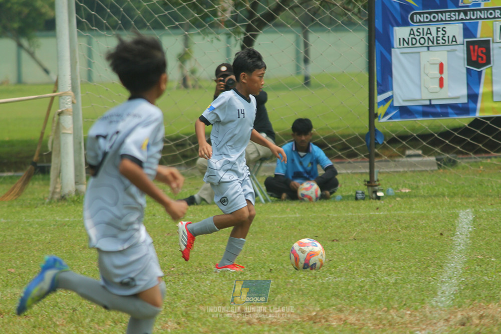 ijl u11 190426 asia football school vs maesa pararaider white