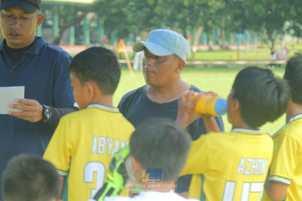 ijl u11 190426 asia football school vs maesa pararaider white