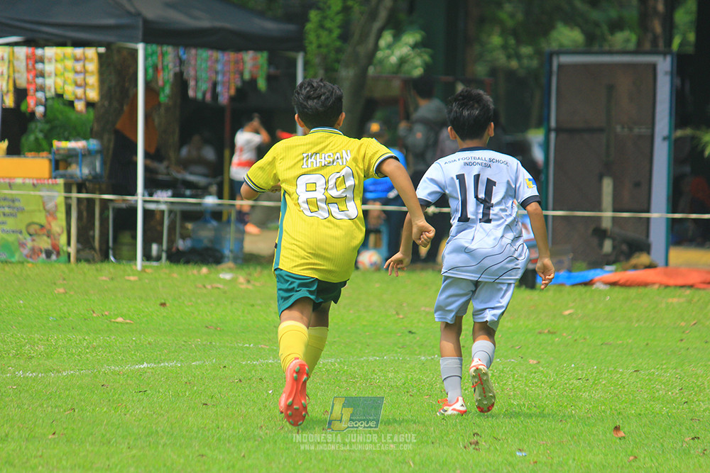 ijl u11 190426 asia football school vs maesa pararaider white