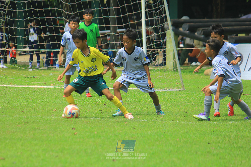 ijl u11 190426 asia football school vs maesa pararaider white