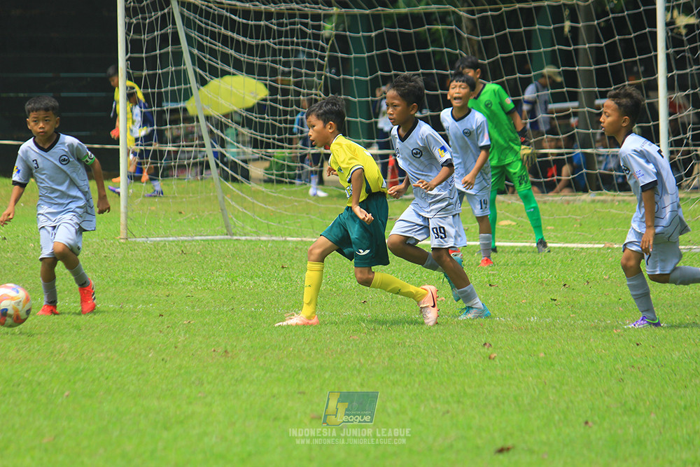 ijl u11 190426 asia football school vs maesa pararaider white