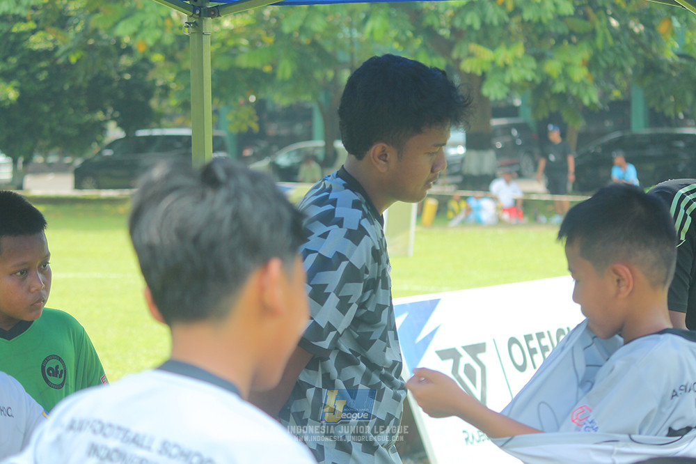 ijl u11 190426 asia football school vs maesa pararaider white
