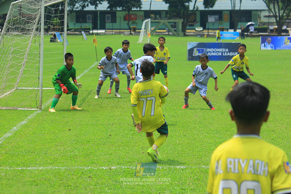 ijl u11 190426 asia football school vs maesa pararaider white
