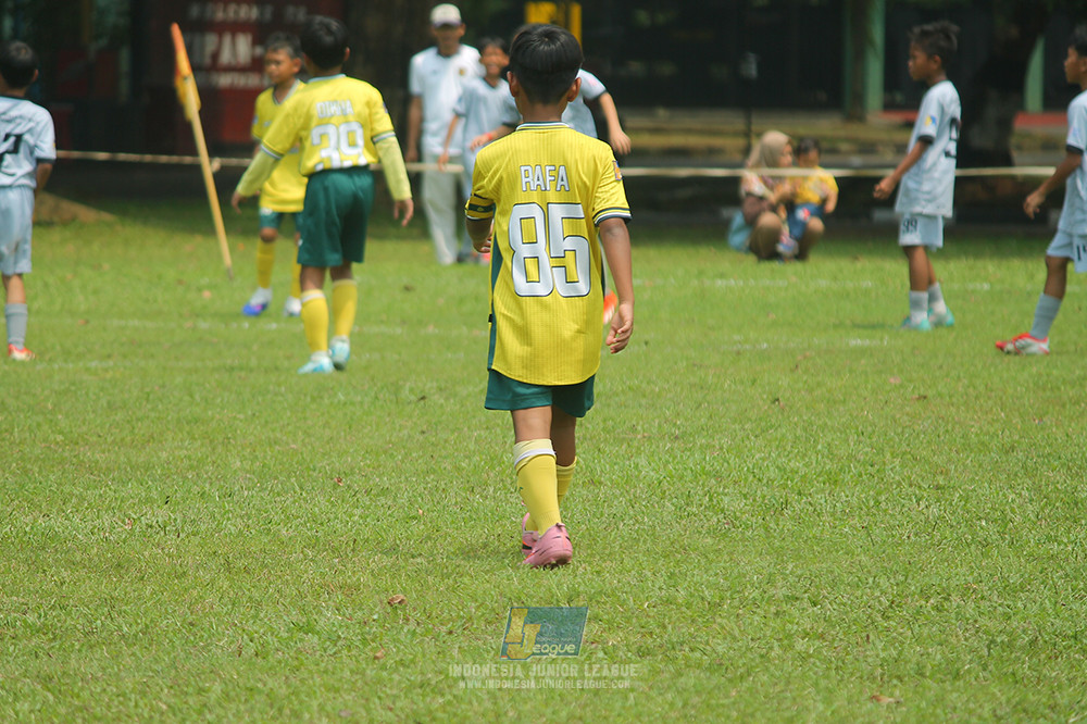 ijl u11 190426 asia football school vs maesa pararaider white