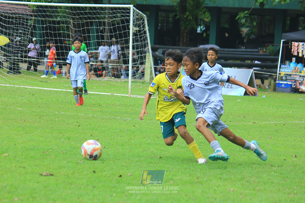ijl u11 190426 asia football school vs maesa pararaider white